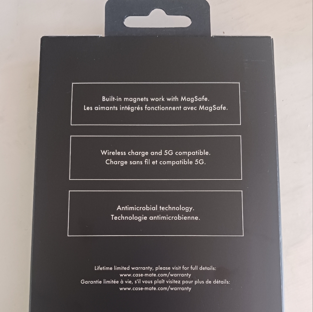 Kate‎ Spade New York Floral iPhone 15 Pro Case - Picture 5 of 5